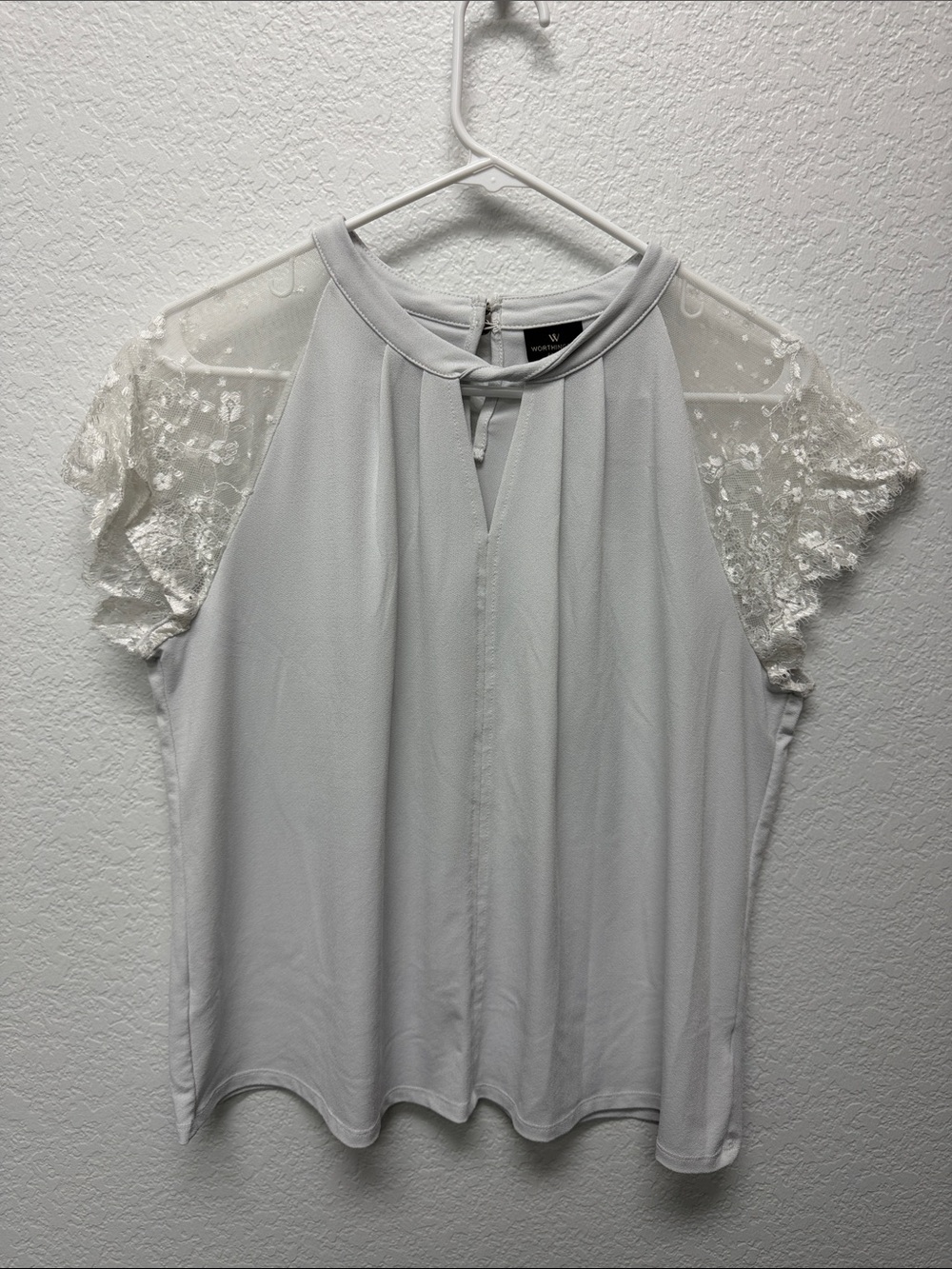Worthington White Lace Cap Sleeve Blouse